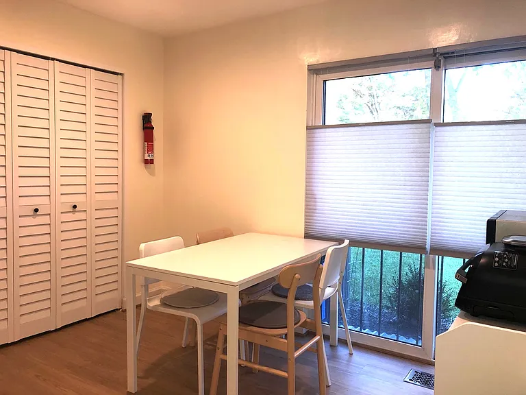 8106 Inverness Ridge Rd — Photo 5