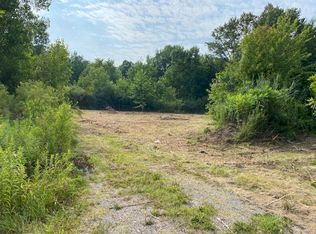 12608 Rawsonville Rd, Belleville, MI 48111