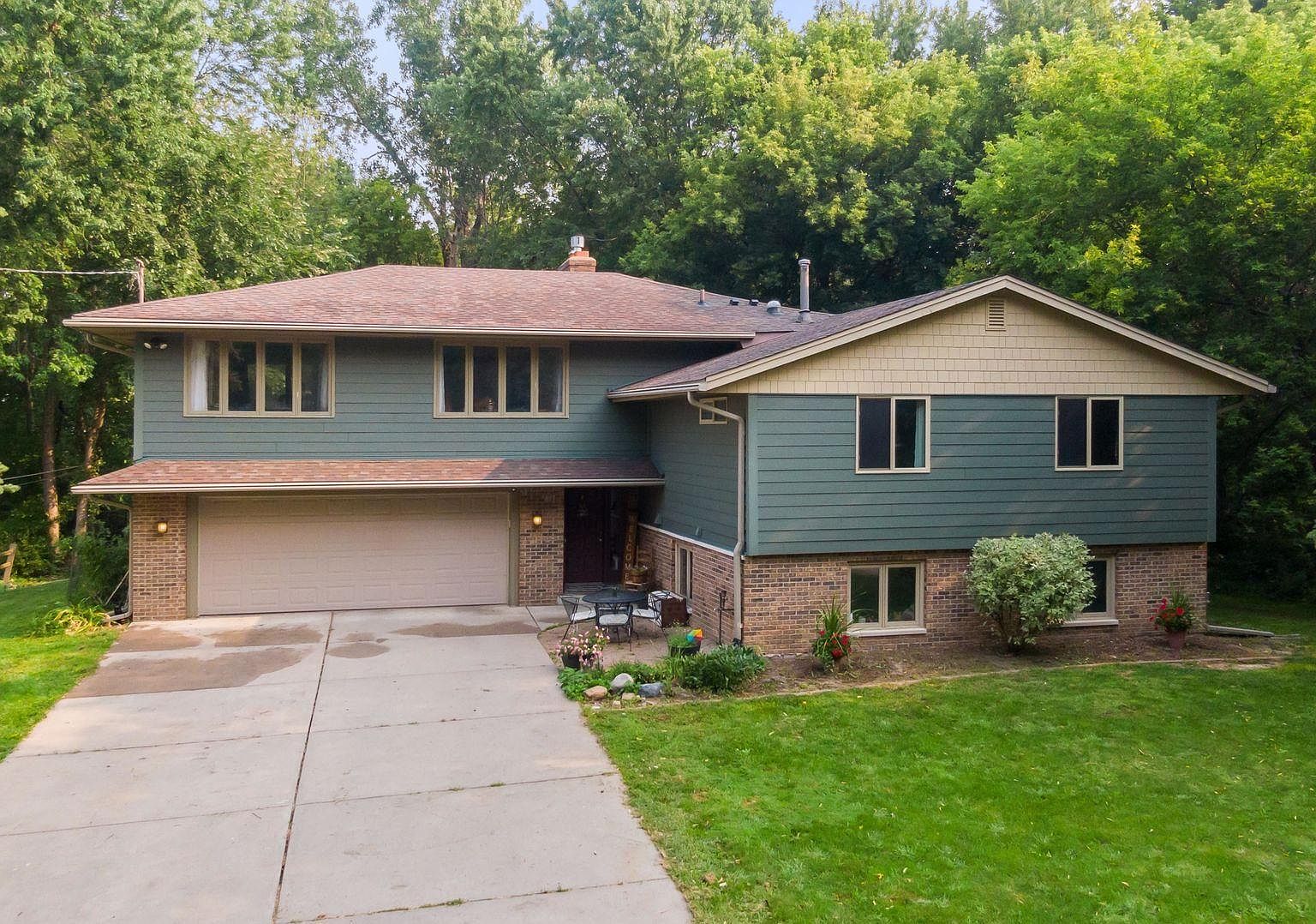 899 Millwood Ave, Roseville, MN 55113 Zillow