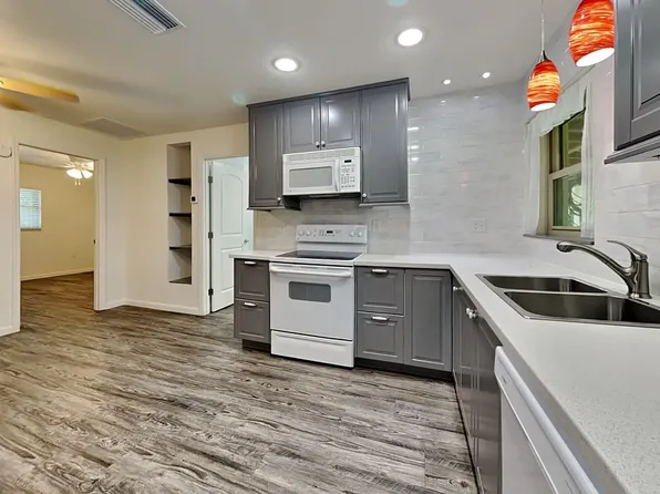 6104 Yates Rd, Lakeland, FL 33811