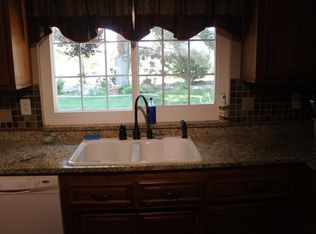 10646 Soland Rd, Hesperia, CA 92371