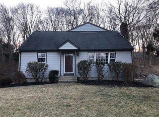 18 Four Mile River Rd, Old Lyme, CT 06371