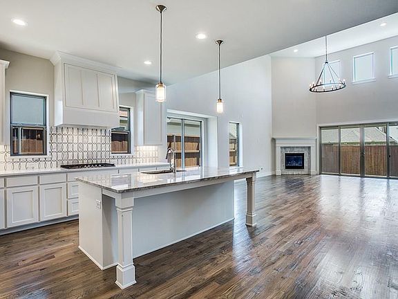 5th image of 10436 Wintergreen Dr