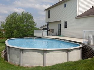300 Wintercreek Cir, Wadsworth, OH 44281