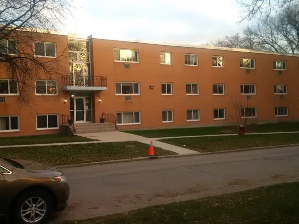 456 Langevin St #102, Winnipeg, MB R2H 2V8