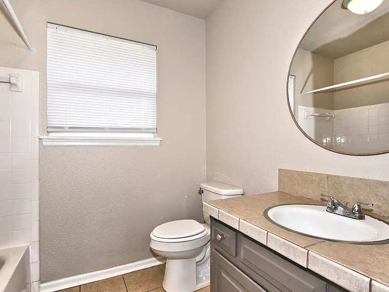 1645 S 128th East Ave — Photo 3