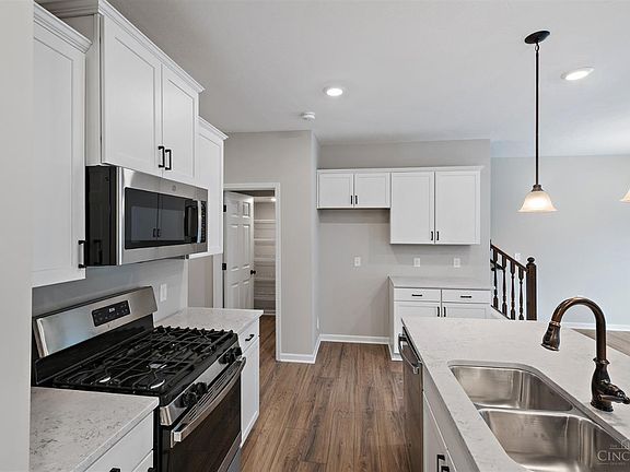 5th image of 4894 Harrier Ln #8