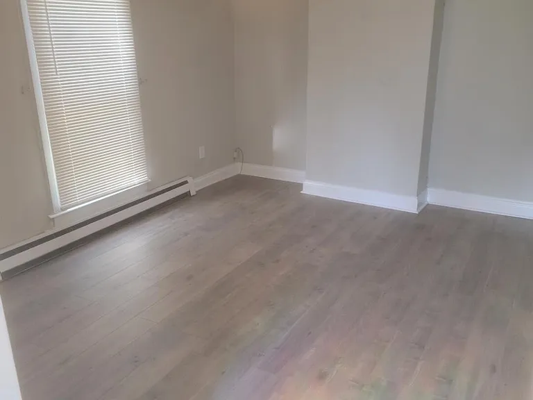 200 Jacksboro St — Photo 6