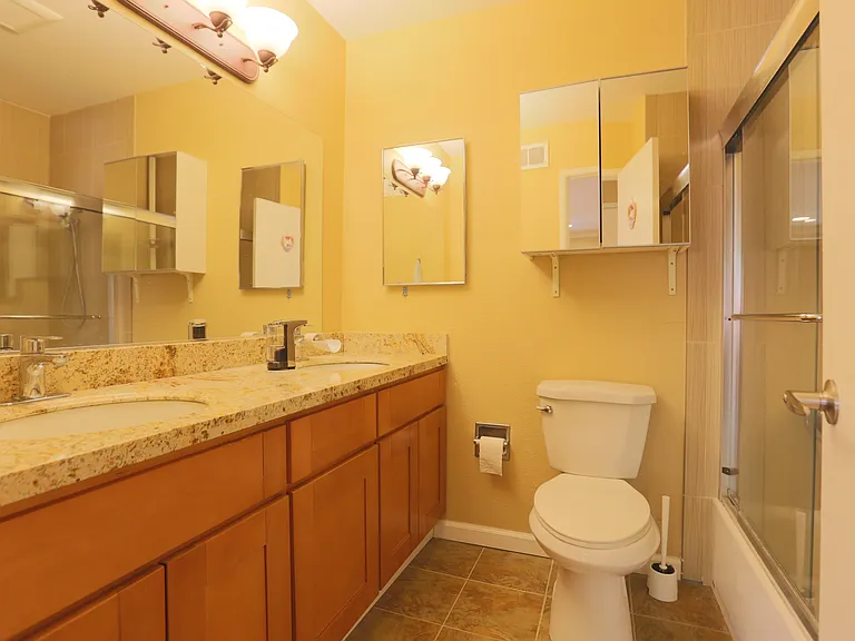 277 Los Palmos Way — Photo 12