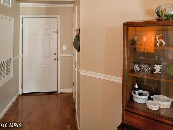 4th image of 22725 Thimbleberry Sq Unit 302