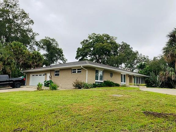 3rd image of 227 Kincaid Ave