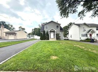 131 Amherst Ave, Colonia, NJ 07067