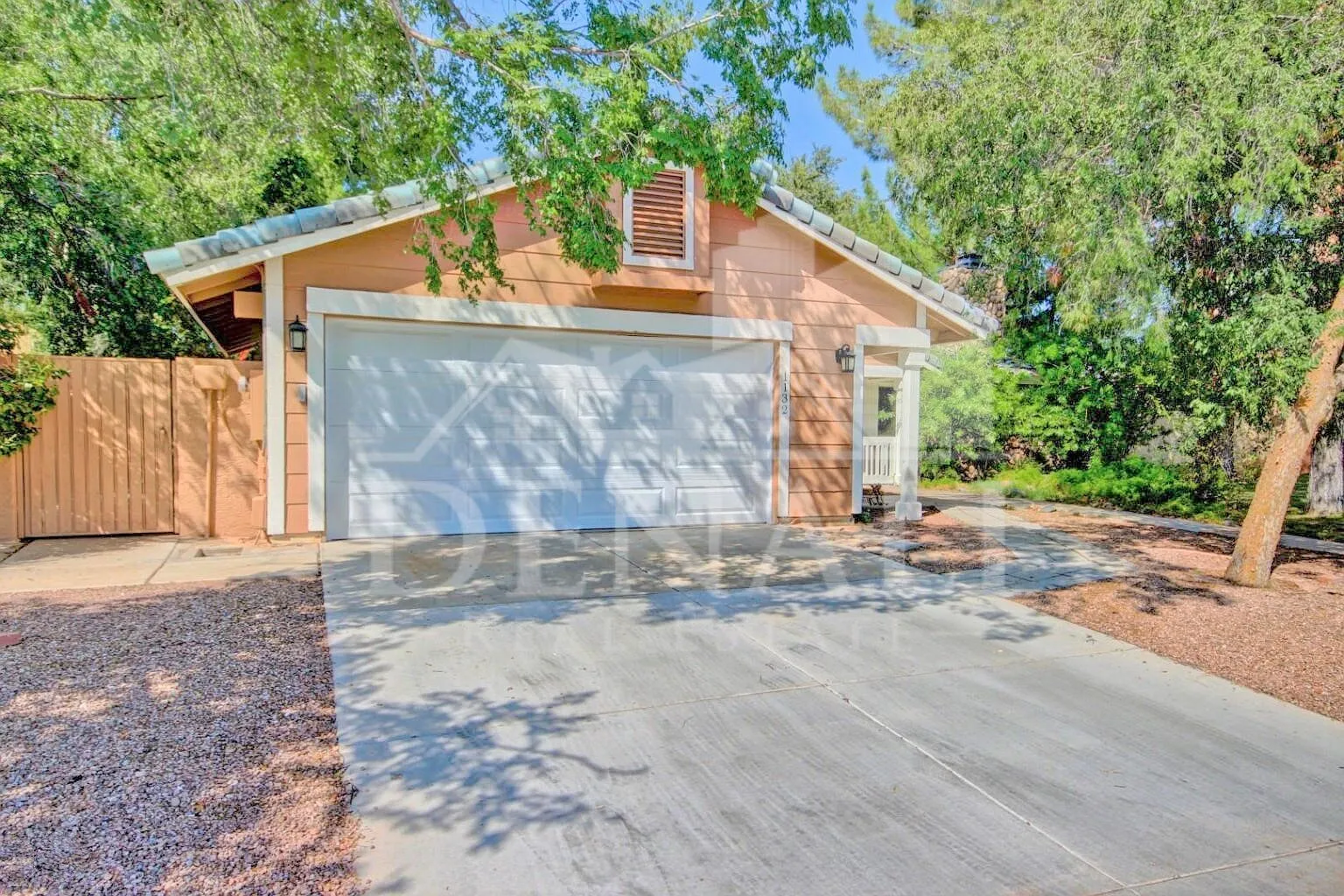 3 bed, 2.0 bath, 1882 sqft, $2,695 — Photo 1