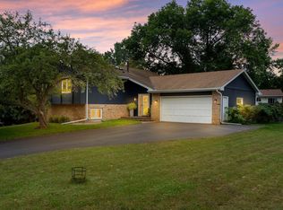 3945 Harbor Ln N, Plymouth, MN 55446
