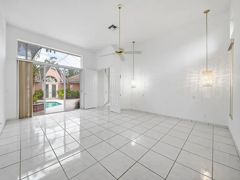 10769 Maple Chase Dr — Photo 30
