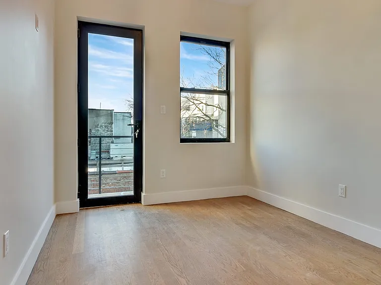173 Court St #3A — Photo 5