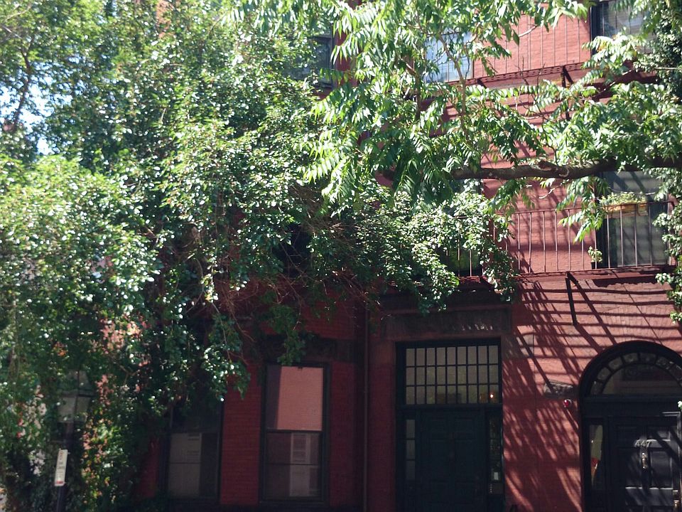 2nd image of 449 Marlborough St APT 4