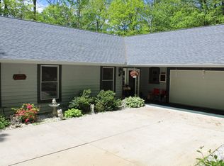 2115 Fair Oaks Trl, Nashville, IN 47448