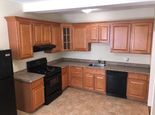 41 Chapel St, Norwood, MA 02062