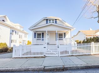 70 Chesworth St, Fall River, MA 02723