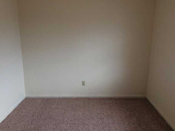 4th image of 506 Wilson St APT 21