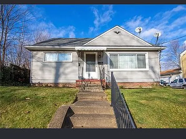 2803 11th St SW, Canton, OH 44710