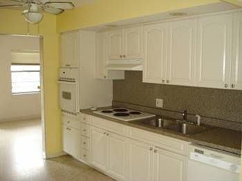 2nd image of 10618 Agate Ct