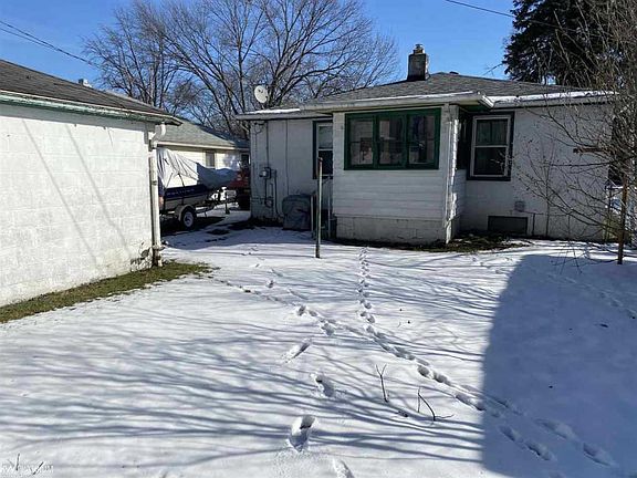 3rd image of 1715 21st St