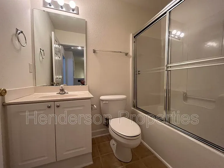 5538 Santeelah Ct — Photo 16