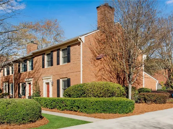 1094 Old Roswell Rd, Roswell, GA 30076