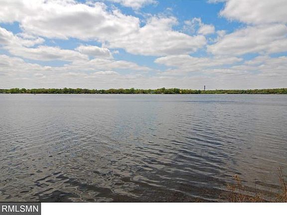 5th image of 2700 E Medicine Lake Blvd