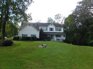90 S View Dr, Huntingtown, MD 20639