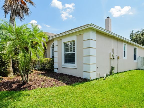 3rd image of 14834 Oldham Dr