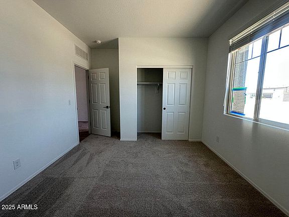 4th image of 46963 W COE Street