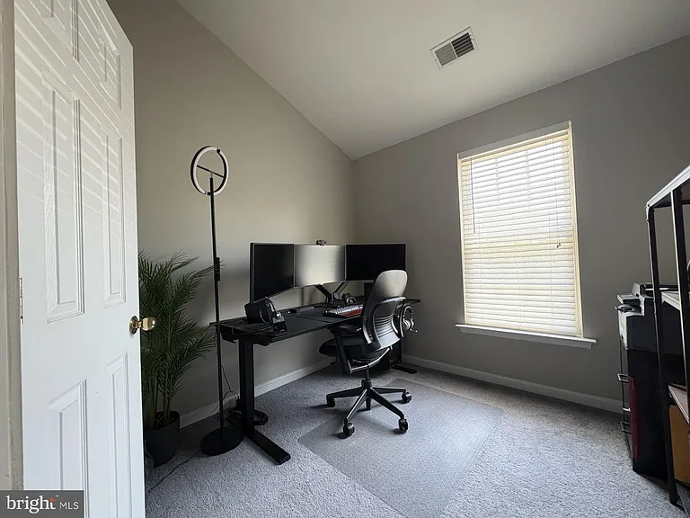 7556 Great Swan Ct — Photo 6