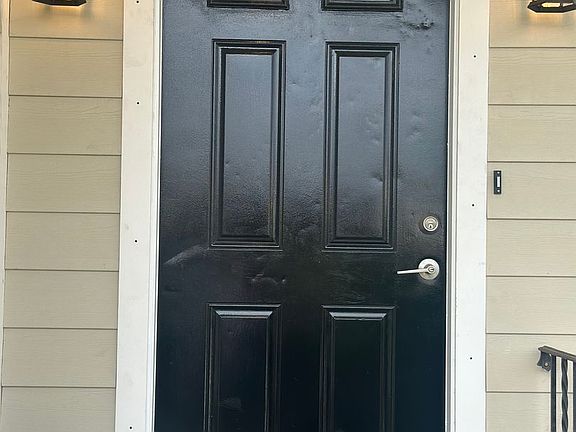2nd image of 100 Driveway