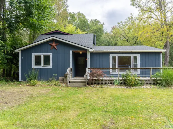 20170 Williamsville Rd, Gregory, MI 48137