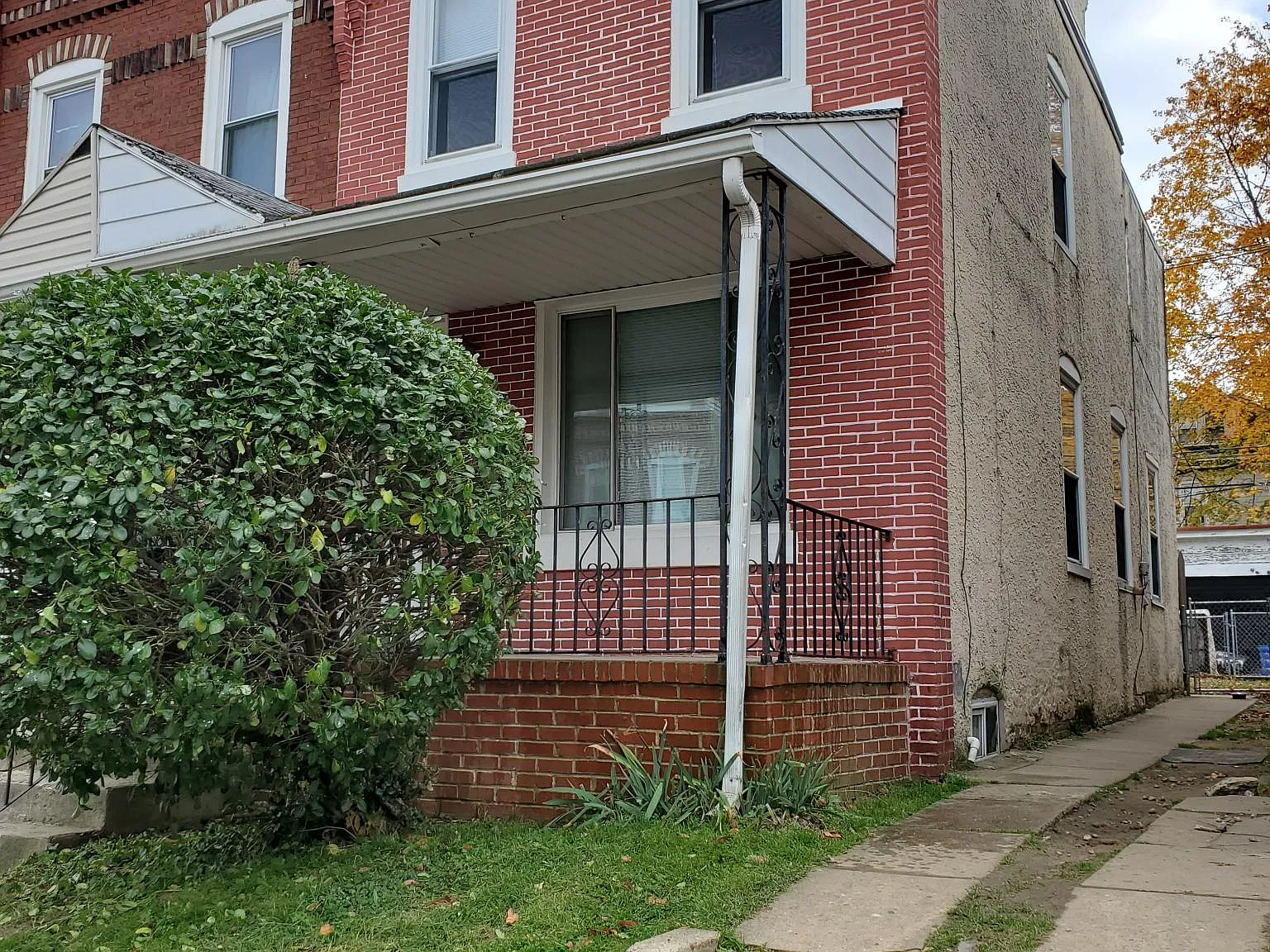 3 bed, 1536 sqft, $1,250 — Photo 1