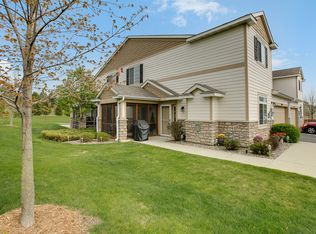 9080 Meadow Way, Victoria, MN 55386