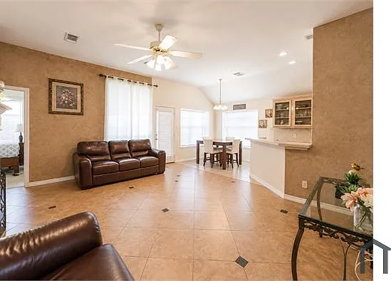 5601 Lawnsberry Dr — Photo 9