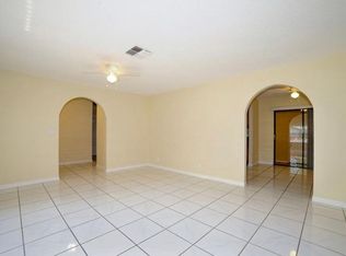 7323 Winchester Dr, Tampa, FL 33615