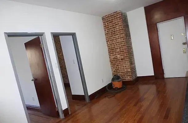 Rented by Manhattan Dwelling Corporation | media 18