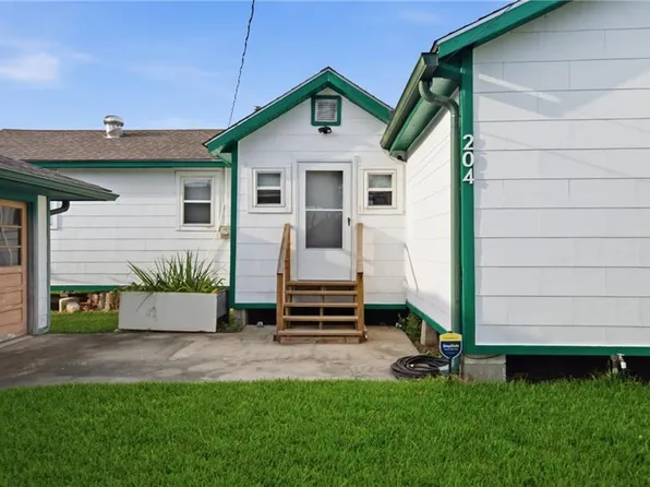 204 Overseas Ave, Belle Chasse, LA 70037