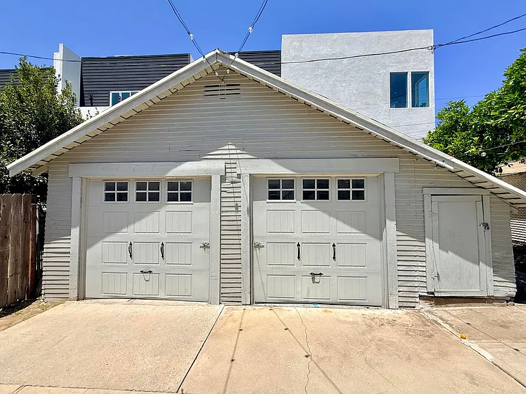 2471 W Ave 32 — Photo 24