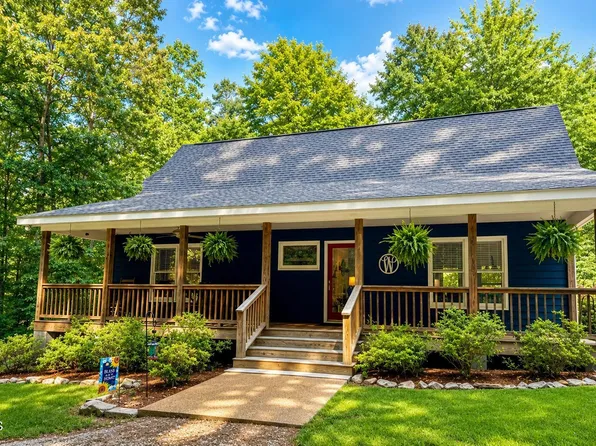 108 Cedar Creek Ln, Youngsville, NC 27596