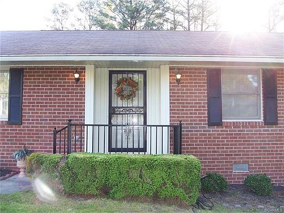 2nd image of 19205 Andrews Dr