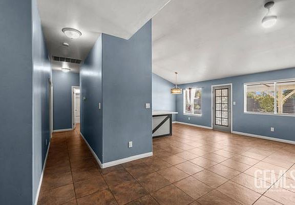 4th image of 603 Calle Del Sol St