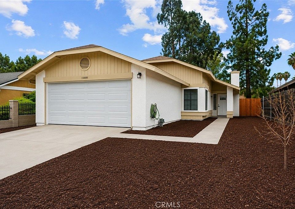 1st image of 13881 Elmwood Ct
