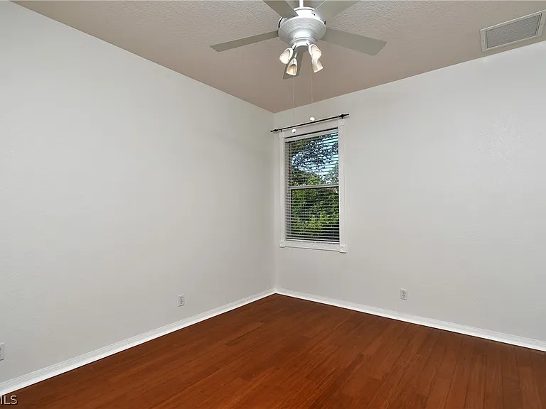 12790 Meadow Hawk Dr — Photo 23
