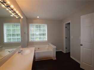 3240 Ridgefair Dr, Cumming, GA 30040